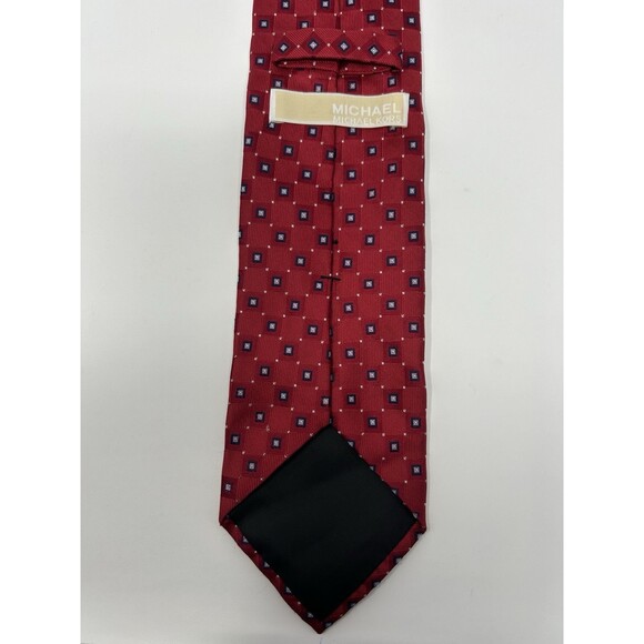 Michael Kors Red Geometric Pattern 100% Silk Tie 59.25" x 3.5" - Picture 3 of 6